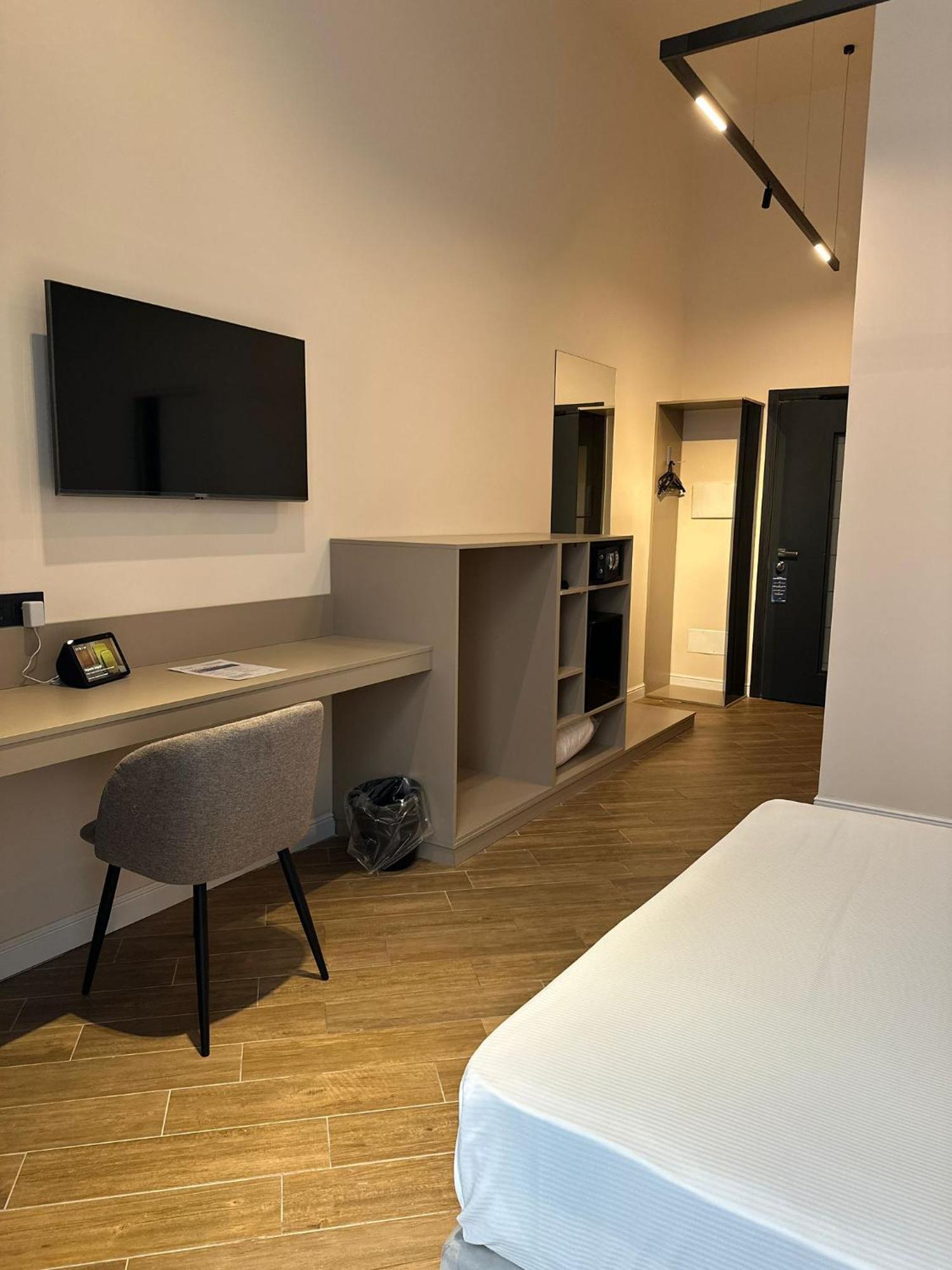 Maison Toledo Suites Napoli Ngoại thất bức ảnh