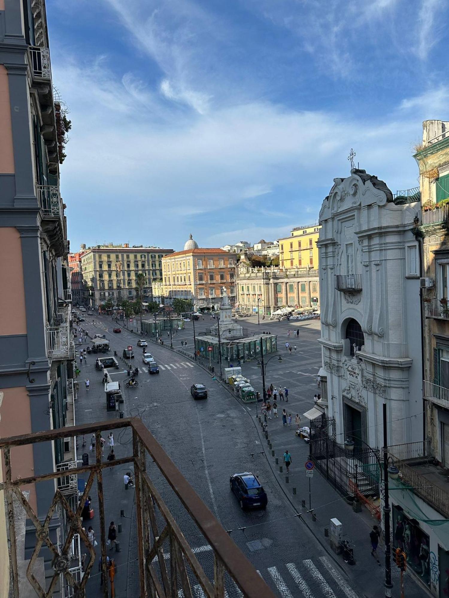 Maison Toledo Suites Napoli Ngoại thất bức ảnh