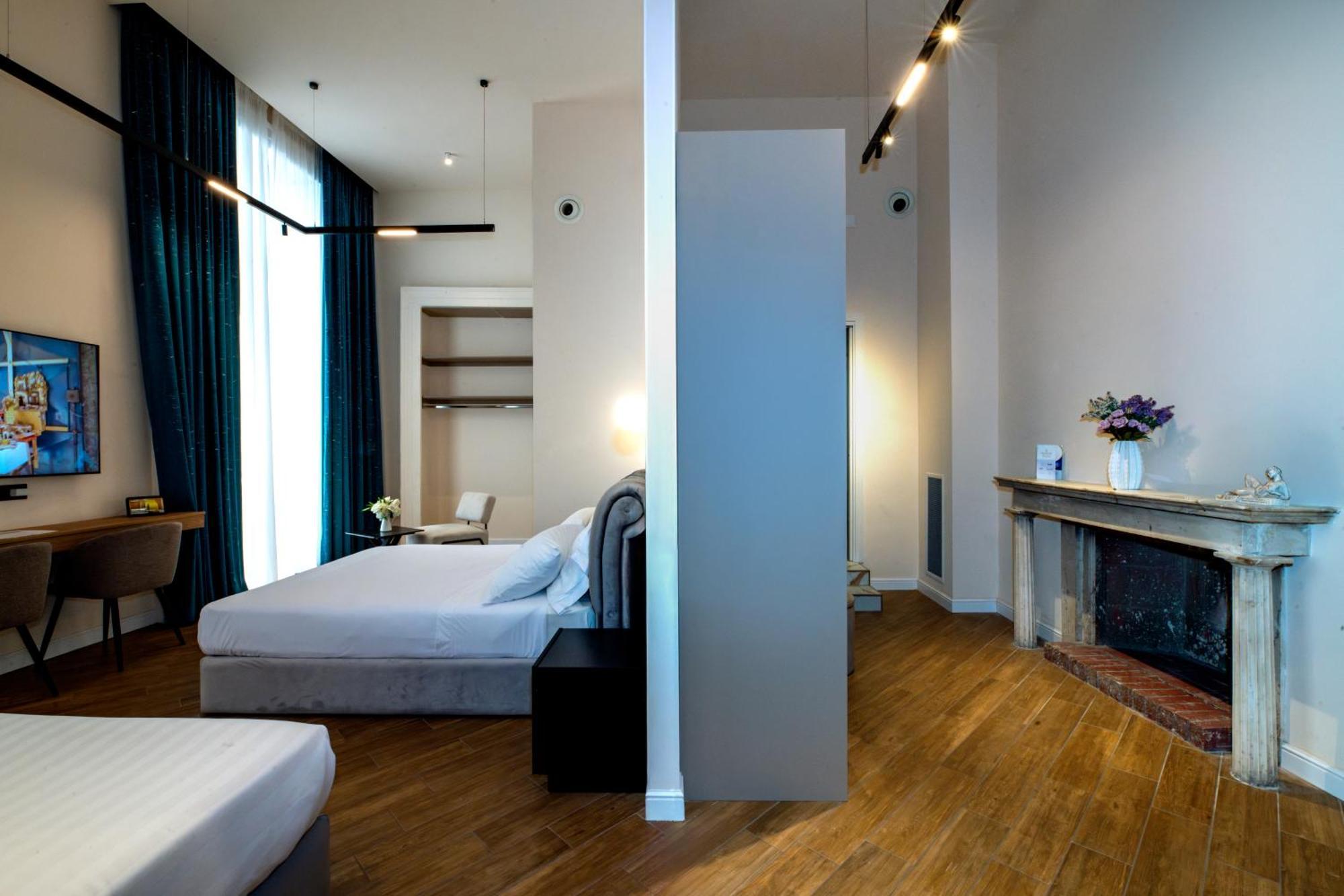 Maison Toledo Suites Napoli Ngoại thất bức ảnh
